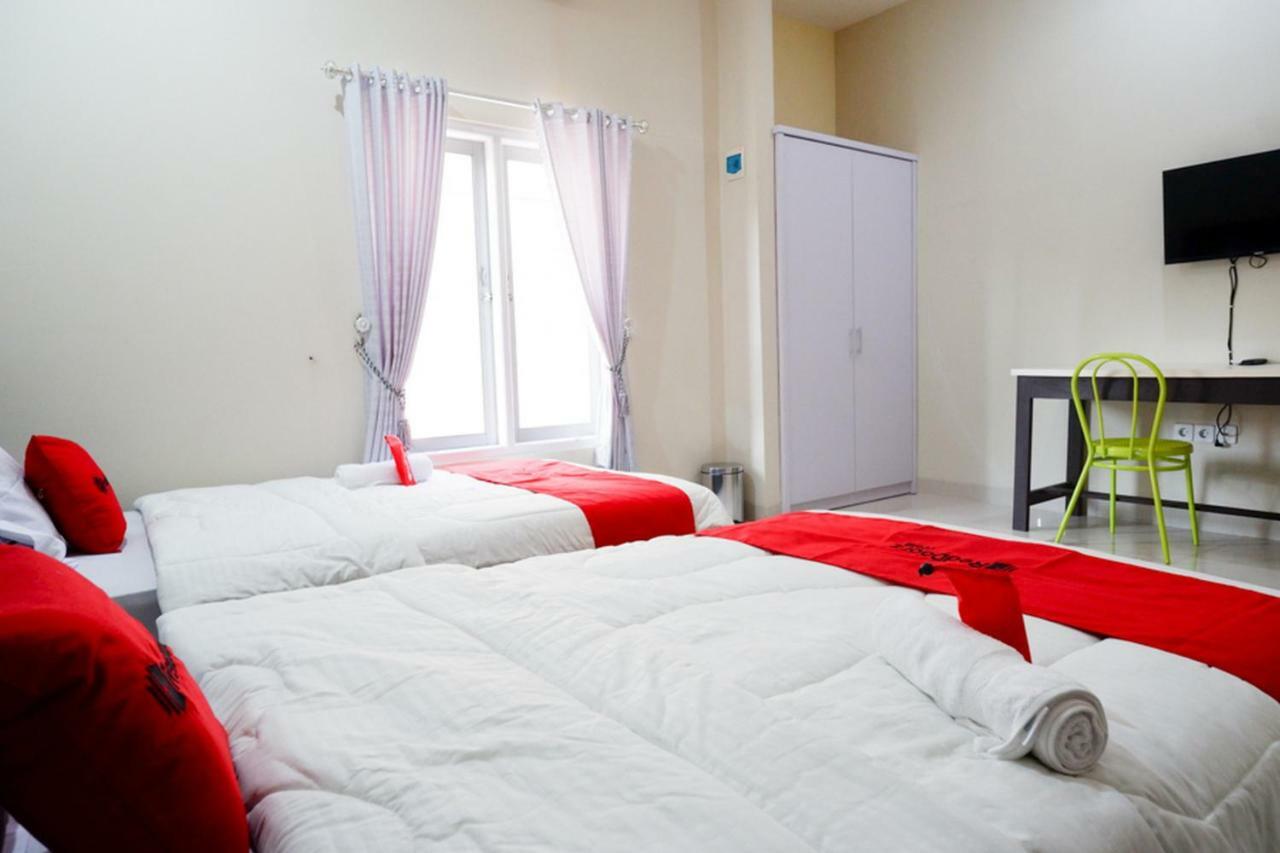 Reddoorz Syariah Near Rsud Margono Purwokerto Hotel Buitenkant foto