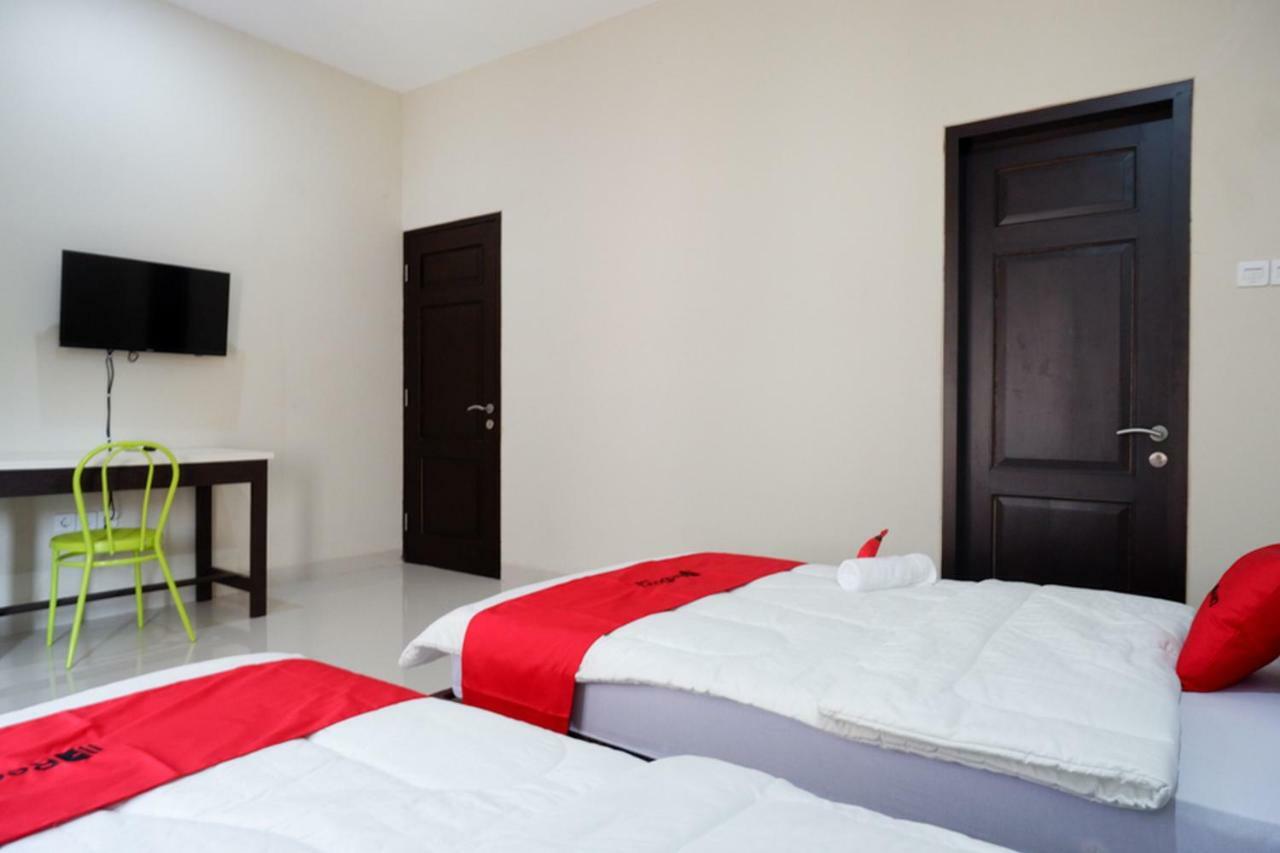 Reddoorz Syariah Near Rsud Margono Purwokerto Hotel Buitenkant foto